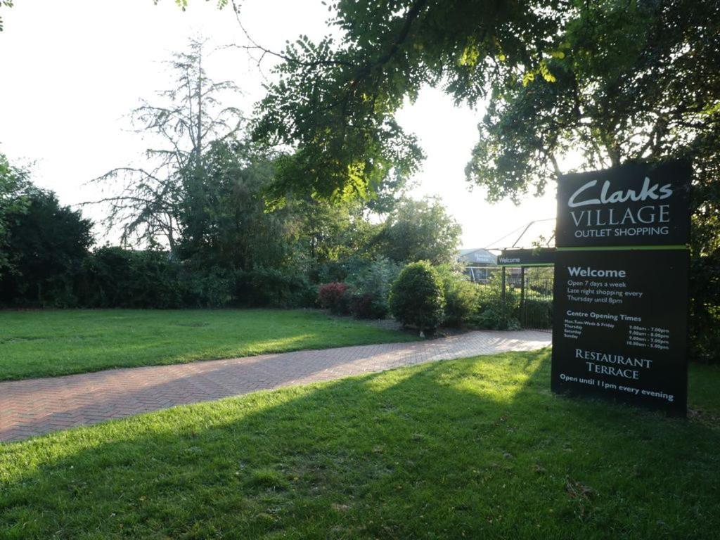 The Nest - Family Friendly Caravan Nr Glastonbury & Street Самъртън Екстериор снимка